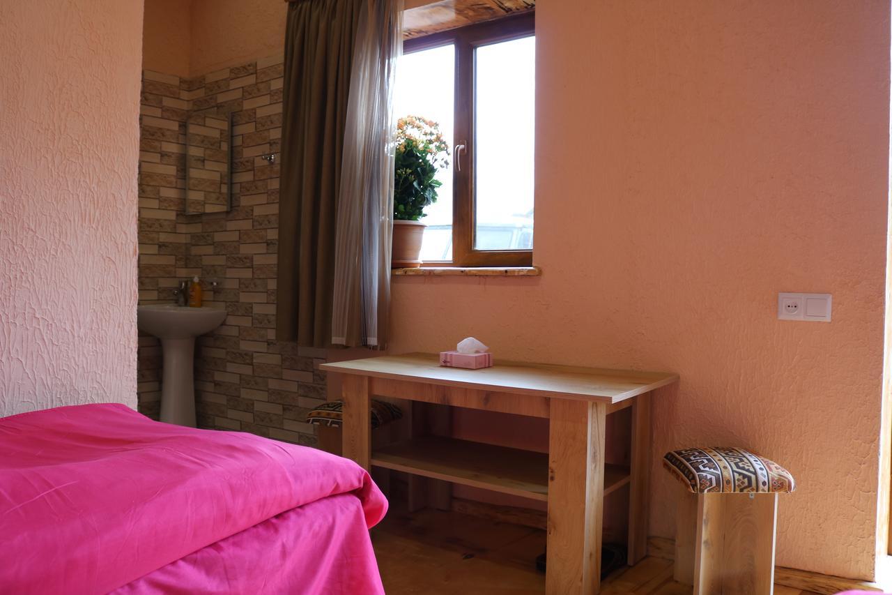 تاتيف Saro B&B And Safari Tours المظهر الخارجي الصورة